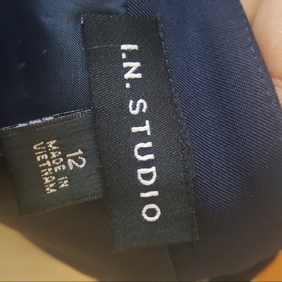 Navy & White crop blazer jacket - Picture 5 of 8